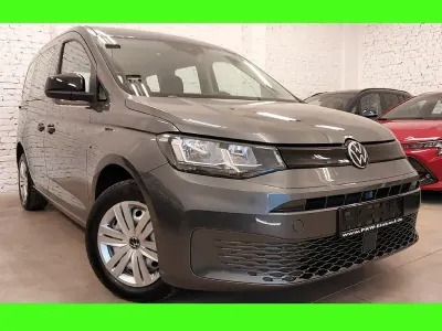 Używany VW Caddy 122 KM (89 kW) 2021 Szary Minivan