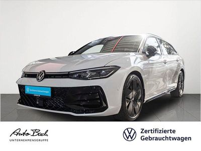 Usata VW Passat R-line 193 CV (141 kW) 2025 Bianco Station wagon
