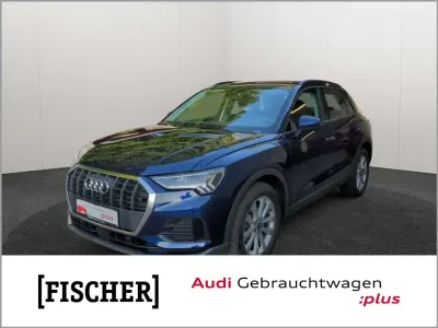 Gebraucht Audi Q3 Business 150 PS (110 kW) 2024 Navarrablau SUV
