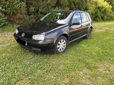 VW Golf IV