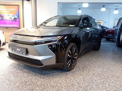 Neu Toyota bZ4X Lounge 252 kW (343 PS) 2026 Silber SUV