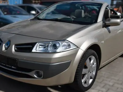 Usata Renault Mégane Cabriolet 135 CV (99 kW) 2008 Cabrio