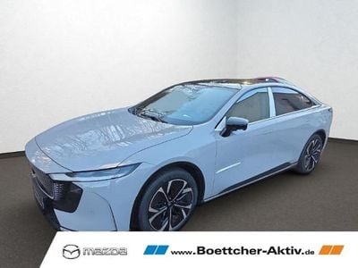 Neu Mazda 6e Takumi-Line 189 kW (258 PS) 2026 Grau Limousine
