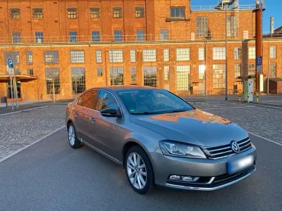 Gebraucht VW Passat Highline 211 PS (155 kW) 2013 Beige Limousine