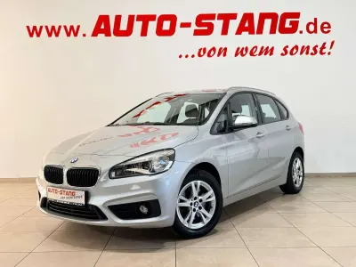 Gebraucht BMW 218 Active Tourer Basis 136 PS (100 kW) 2015 Silber Van / Kleinbus