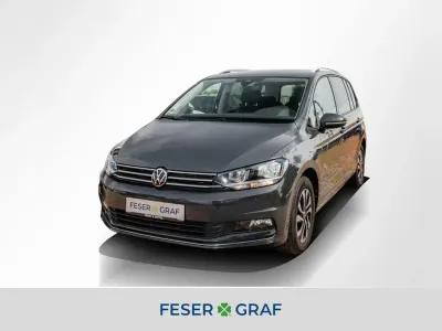 Gebraucht VW Touran Active 122 PS (89 kW) 2023 Uranograu Van / Kleinbus