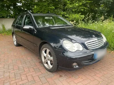 Gebraucht Mercedes C220 150 PS (110 kW) 2006 Schwarz Kombi