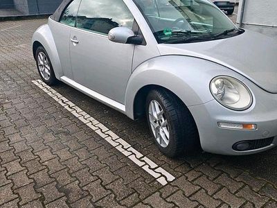 Gebraucht VW New Beetle 102 PS (75 kW) 2006 Silber Kleinwagen