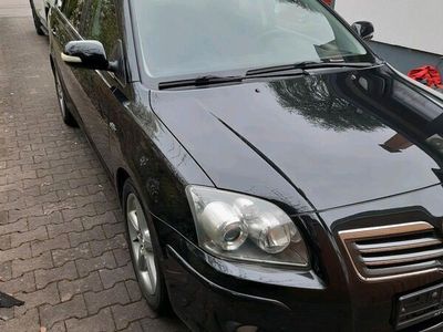 gebraucht Toyota Avensis Combi Sol 2,2-l-D-CAT Sol