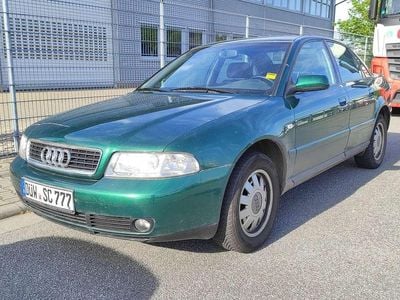 Gebraucht Audi A4 125 PS (91 kW) 2000 Grün Limousine
