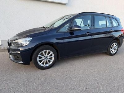 Usata BMW 218 Advantage 150 CV (110 kW) 2016 Blu Berlina