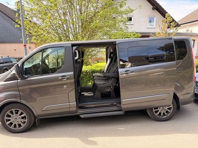 Usata Ford Tourneo Titanium X 185 CV (136 kW) 2021 Grigio Monovolume