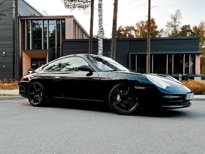 Porsche 911 Carrera 4