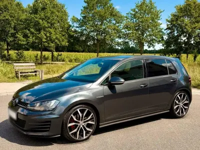 Gebraucht VW Golf VII GTD 184 PS (135 kW) 2014 Grau Limousine