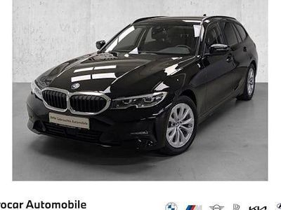 Schwarz Gebraucht 2021 BMW 320 Advantage Kombi | 23.380 € (Guter Preis)
