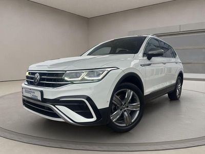 Gebraucht VW Tiguan Allspace R-line 200 PS (147 kW) 2022 Weiß SUV