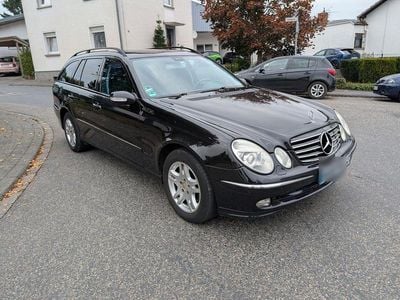 Mercedes E320