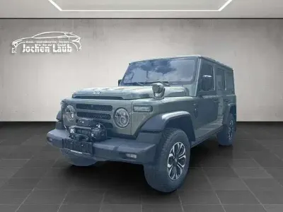 Gebraucht BAW 212 166 PS (122 kW) 2026 Grau SUV