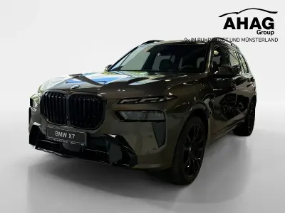 Neu BMW X7 Comfort Edition 352 PS (258 kW) 2026 Schwarz SUV