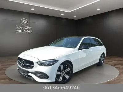 Gebraucht Mercedes C220 200 PS (147 kW) 2023 Weiß Kombi