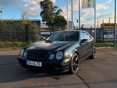 Mercedes CLK320