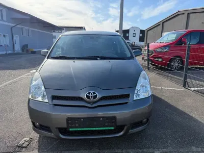 Gebraucht Toyota Corolla Verso Executive 129 PS (94 kW) 2006 Grau Van / Kleinbus