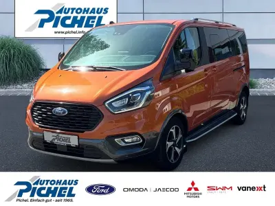 Gebraucht Ford Tourneo Active 185 PS (136 kW) 2022 Orange(metallic) Van / Kleinbus