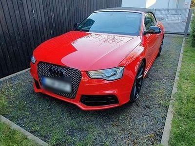 Usado Audi RS5 Sport 450 HP (330 kW) 2013 Vermelho Cabrios