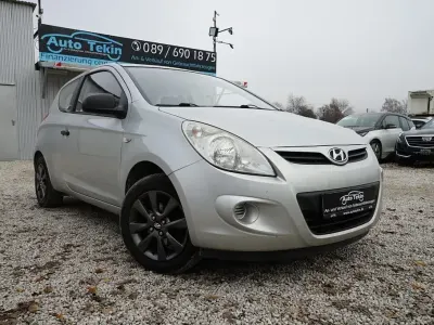 Brugt Hyundai i20 Classic 77 HK (56 kW) 2012 Sølv Hatchback