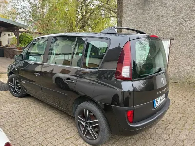 Gebraucht Renault Espace 150 PS (110 kW) 2010 Schwarz Van / Kleinbus