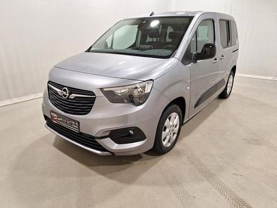 Gebraucht Opel Combo Life Elegance 131 PS (96 kW) 2022 Kontrast grau/quarz silber Van / Kleinbus