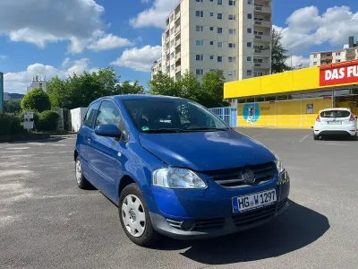 Używany VW Fox 2009 Niebieski Hatchback