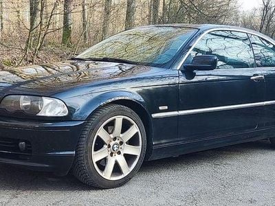 Gebraucht BMW 325 Sport Line 192 PS (141 kW) 2001 Schwarz Coupé