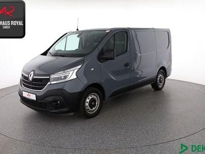 Grau Gebraucht 2020 Renault Trafic Van / Kleinbus | 17.880 € (Superpreis)