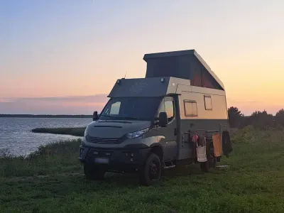 Gebraucht Iveco Daily 180 PS (132 kW) 2022 Grün