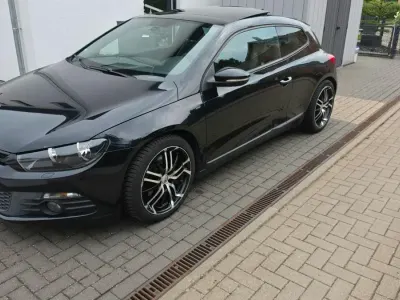 Gebraucht VW Scirocco Edition 170 PS (125 kW) 2011 Schwarz Coupé