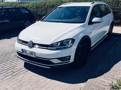 Weiß Gebraucht 2017 VW Golf Alltrack Kombi | 9.499 € (Superpreis)