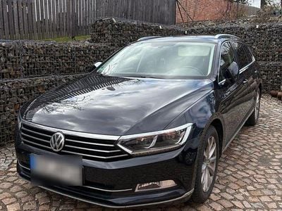 Gebraucht VW Passat Highline 150 PS (110 kW) 2015 Schwarz Limousine