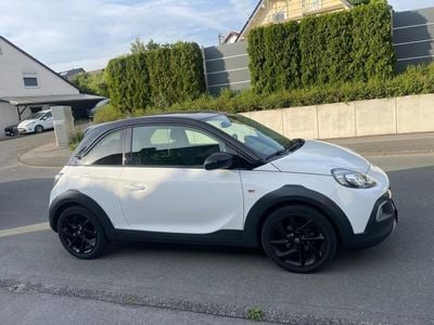 Opel Adam Rocks