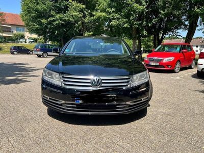 VW Phaeton