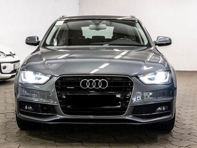 Gebraucht Audi A4 Sport 190 PS (139 kW) 2015 Grau Kombi