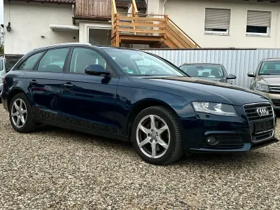 Gebraucht Audi A4 Ambition 190 PS (139 kW) 2011 Blau Kombi