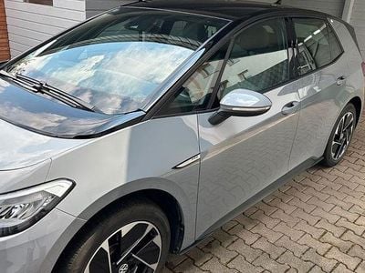 Gebraucht VW ID.3 Pro Performance 150 kW (204 PS) 2023 Grau Kleinwagen