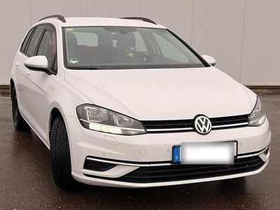 Gebraucht VW Golf VII 150 PS (110 kW) 2019 Weiß Kombi