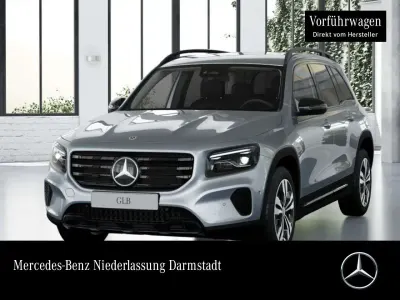 Gebraucht Mercedes GLB200 Progressive 163 PS (119 kW) 2026 Silber SUV