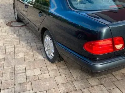 Gebraucht Mercedes E240