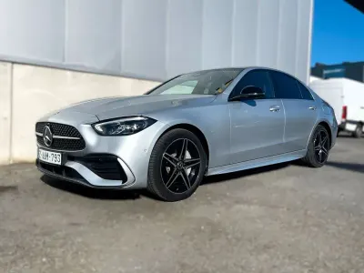 Gebraucht Mercedes C300 AMG 204 PS (150 kW) 2024 Silber Limousine