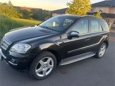 Brugt Mercedes ML320 224 HK (164 kW) 2009 Sort SUV