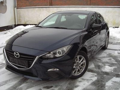 Blau Gebraucht 2015 Mazda 3 Sky Limousine | 9.600 € (Fairer Preis)