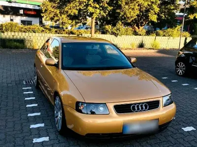 Gebraucht Audi A3 Attraction 125 PS (91 kW) 1999 Gold Kleinwagen